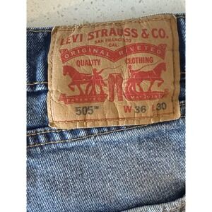 Levis 505 Jeans Mens 36x30 Blue‎ Dark Wash Cotton Regular Fit Denim Workwear